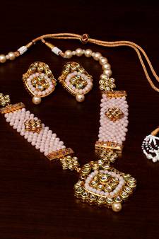 Kundan, Pearls and Beads Embellished Designer Necklace Set 317FNN182