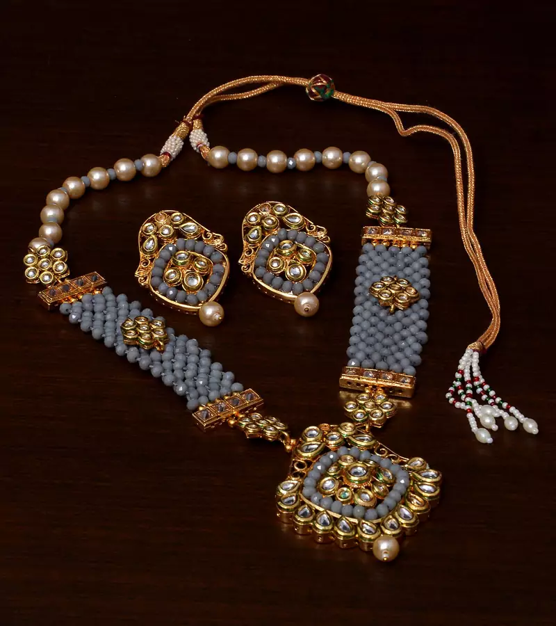 Kundan, Pearls and Beads Embellished Designer Necklace Set 317FNN183