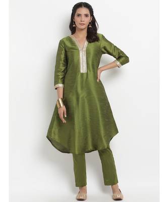 Green Silk Blend Flared Gota Kurta Pant Set 5