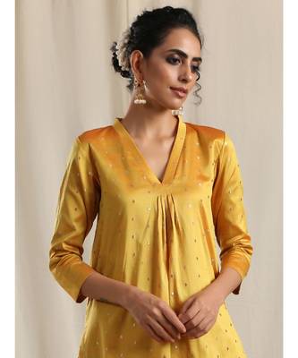 Yellow Silk Kurta Pant Set 4