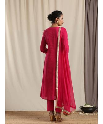 Pink Crinkle Flared Gota Kurta Pant Dupatta Set 4