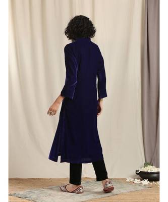 Blue Velvet Slit Kurta 3