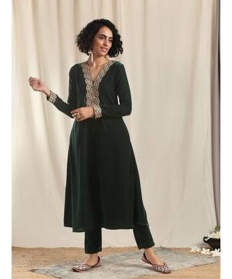 Green Velvet Flared Gota Kurta 1