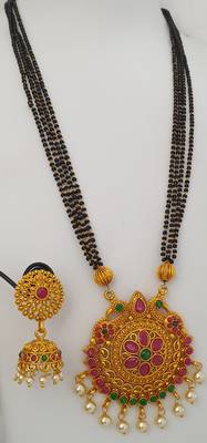 Gold pendants 1