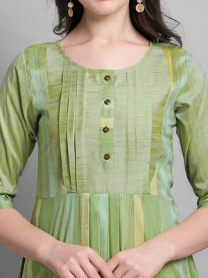 Green plain cotton silk kurtas-and-kurtis 4
