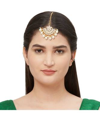 White Kundan Maang Tikka 1
