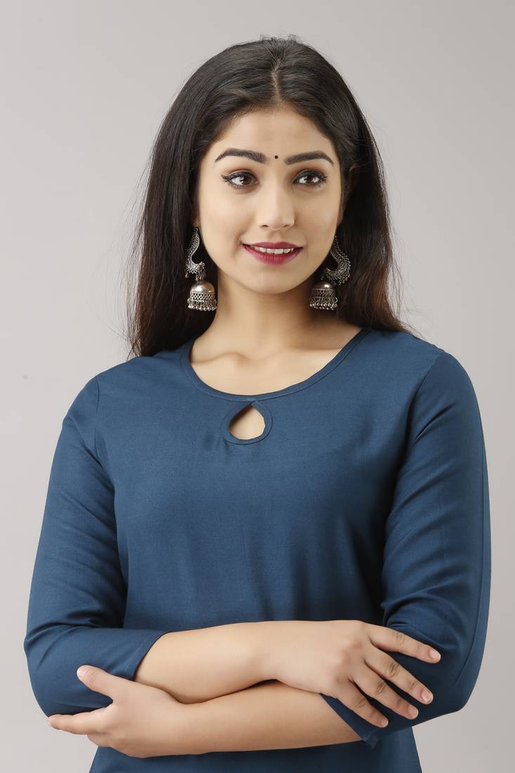 18 FOREVER V R FOR U Women Solid Straight Rayon Kurta and Kurti Sea Blue