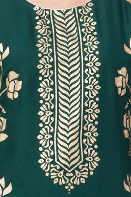 Green MRC Women Printed Kurti With Graara 5