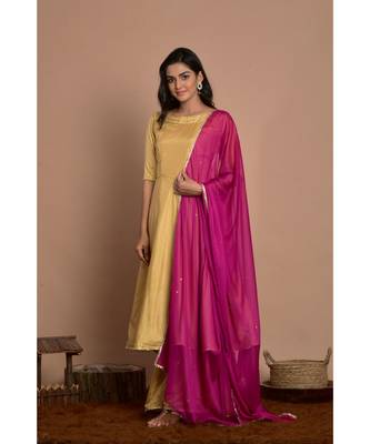 golden flared kurta palazzo set with ma 3