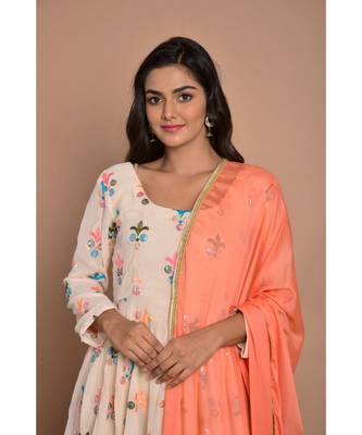 Light peach anarkali with peach dupatta 4