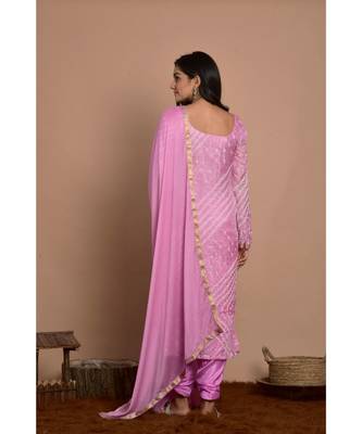 lavender kurta with churidar and dupatta 5