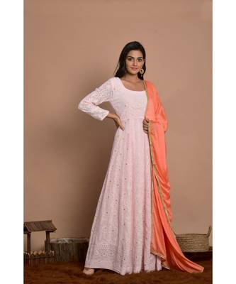 light pink chikankari with peach dupatta 2