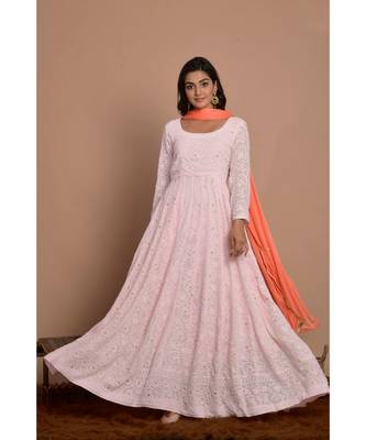 light pink chikankari with peach dupatta 3