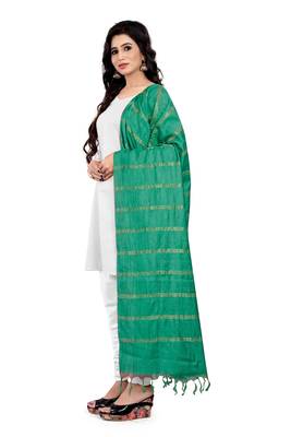 Green Cotton Zari Woven Dupatta With Tussels 3