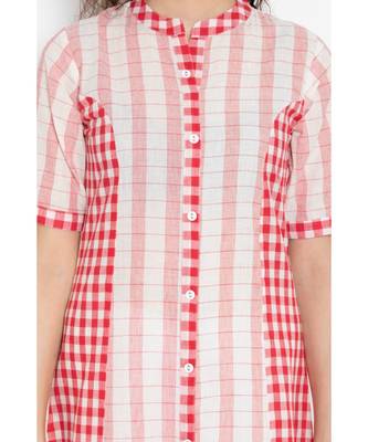 Pink Cotton woven design panelled long kurta  4