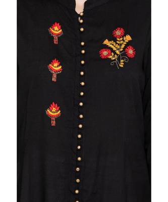 Black Rayon long flared kurta with three fourth sleeves 4
