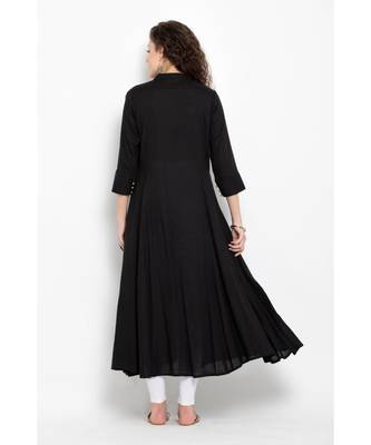 Black Rayon long flared kurta with three fourth sleeves 5
