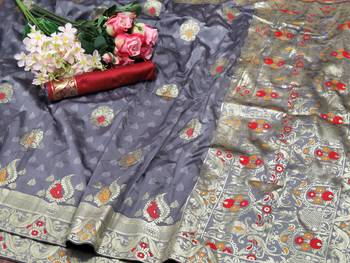 Grey woven banarasi silk saree with blouse 1