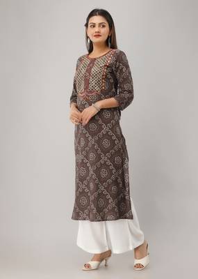 Grey Colored Embroidered Work Cotton Kurta 2