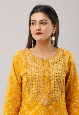 Yellow Colored Embroidered Work Cotton Kurta 2