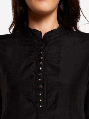 Black kurta with Trouser. 5