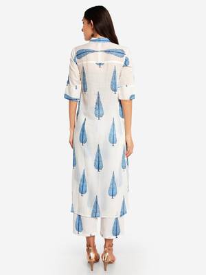 Off White Printed kurta with Trouser. 3
