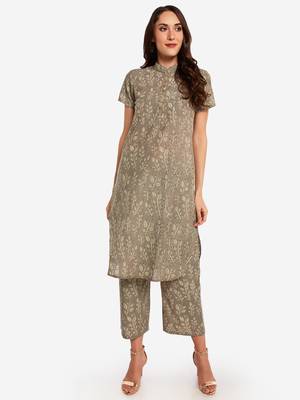 Beige Printed kurta with Trouser 1