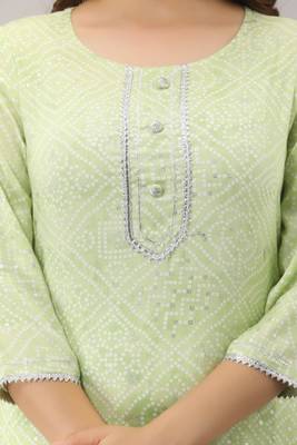 Green Colored Foil Print Rayon Kurta 2