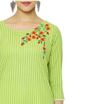Green Women's Rayon Embroidery kurti with pant 3
