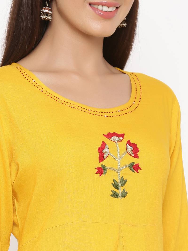 Mustard Women's Rayon Slub Solid Anarkali Kurta Palazzo Set