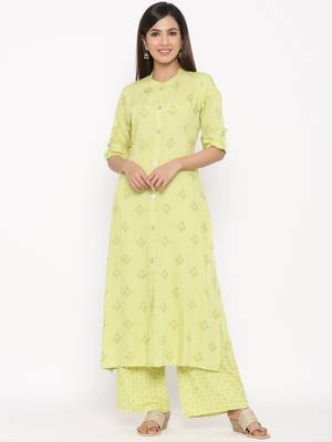 Parrote green Women's Rayon  Gold Print Straight Kurta Palazzo Set 1