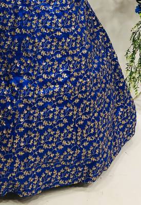 Royal-blue embroidered art silk semi stitched lehenga 3