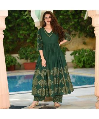 Women Green gold print work kurti with palazzo 1