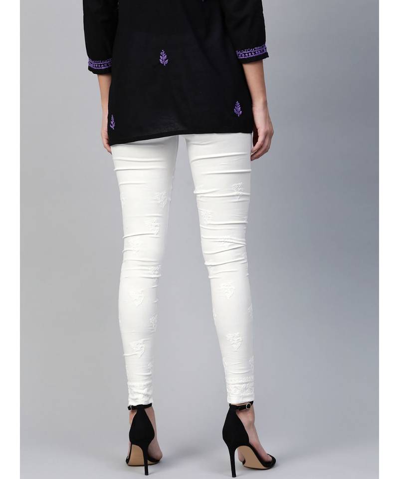 Ada Hand Embroidered White Cotton Lucknowi Chikankari Women Churidar - A358799