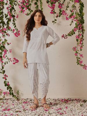 Hand Embroidered White Cotton Lucknowi Chikan Women Dhoti 1