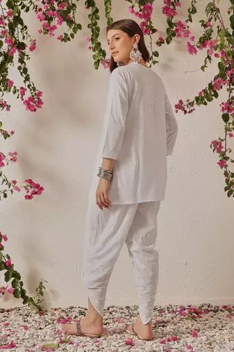 Hand Embroidered White Cotton Lucknowi Chikan Women Dhoti