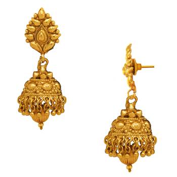 Gold earrings 1