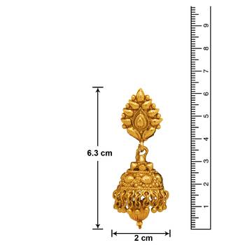 Gold earrings 3