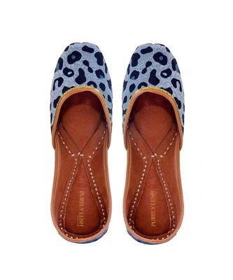 Blue Animal Printed Jutti 1