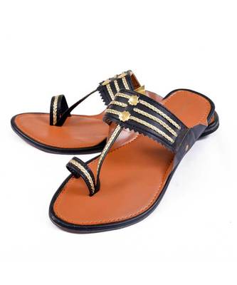Jade Kolhapuri Chappal 3
