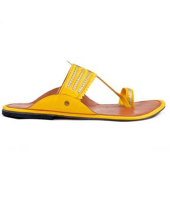 Yellow Muse Kolhapuri Chappal 2