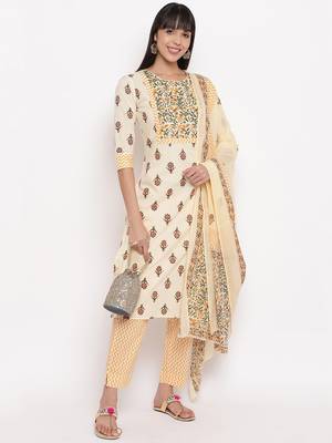 Women'S Floral Print Straight Cotton Yelllow Kurta,Pant & Dupatta 9