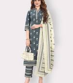 Women'S Floral Print & Embroidered Straight Cotton Grey Kurta,Pant & Dupatta