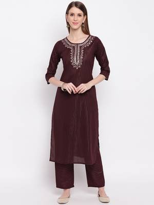 Women'S Embroidered / Striped Print Straight  Maroon(Wine) Kurti With Pant Set 8
