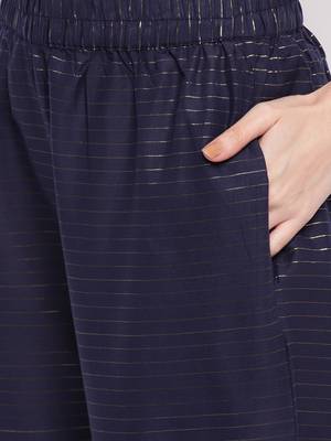 Women'S Embroidered / Striped Print Straight  Blue Kurti With Pant Set 7