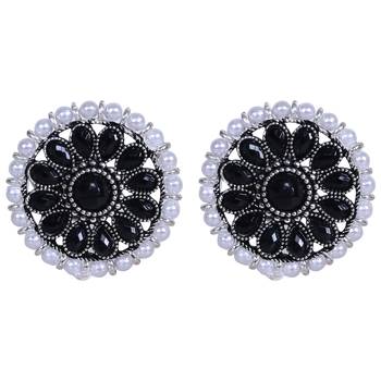 Round Black and White Pearl Studs 3