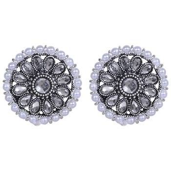 Round Silver and White Pearl Studs 3