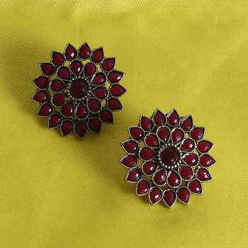 Unique Antiq Maroon Flower Studs 1