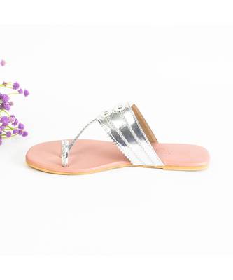 Silver And Nude Pink Kolhapuri Falts 4