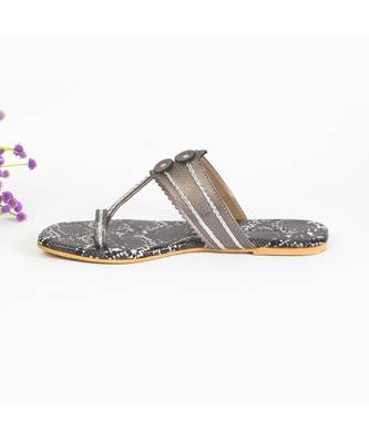 Dark Grey Snake Skin Print Kolhapuri Flats 4